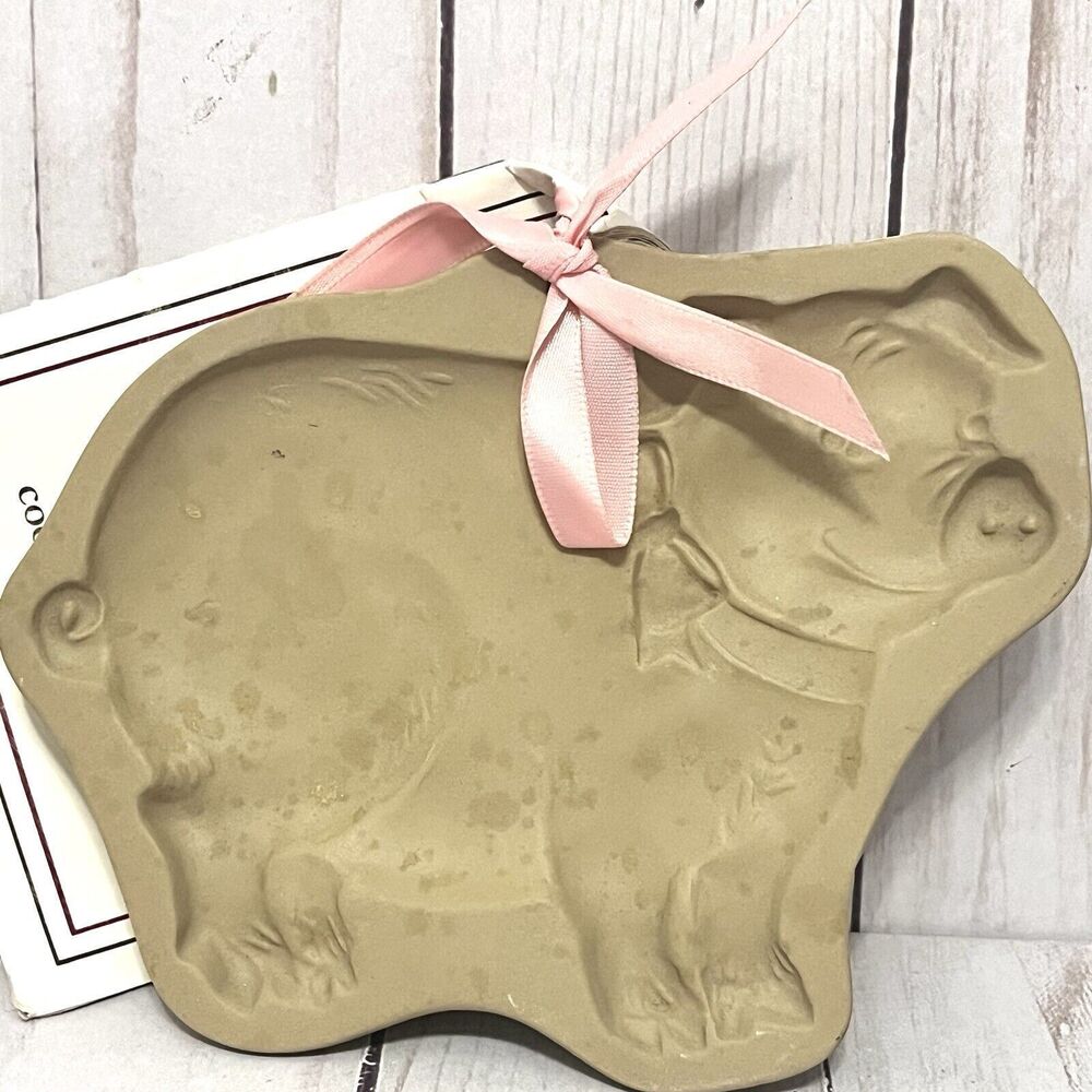Vintage 1986 Brown Bag Cookie Art Pig Mold Pottery Hill Design W/ Recipe Book